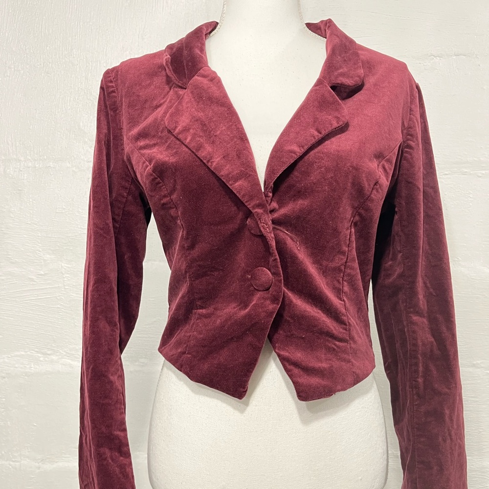ANTHROPOLOGIE SILENCE + NOISE CRUSHED VELVET CROPPED JACKET (a516)